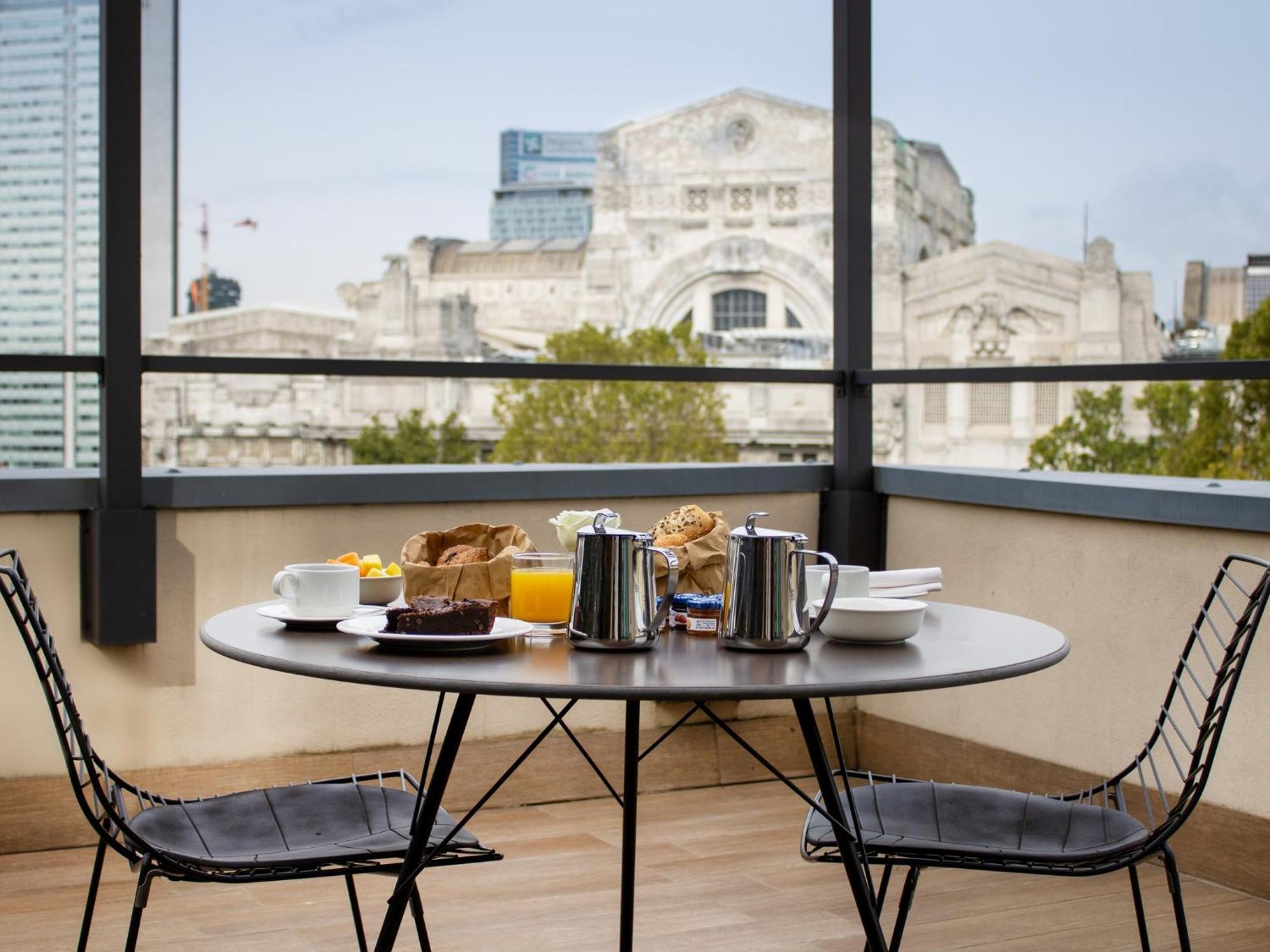 Starhotels Echo Milan Luaran gambar